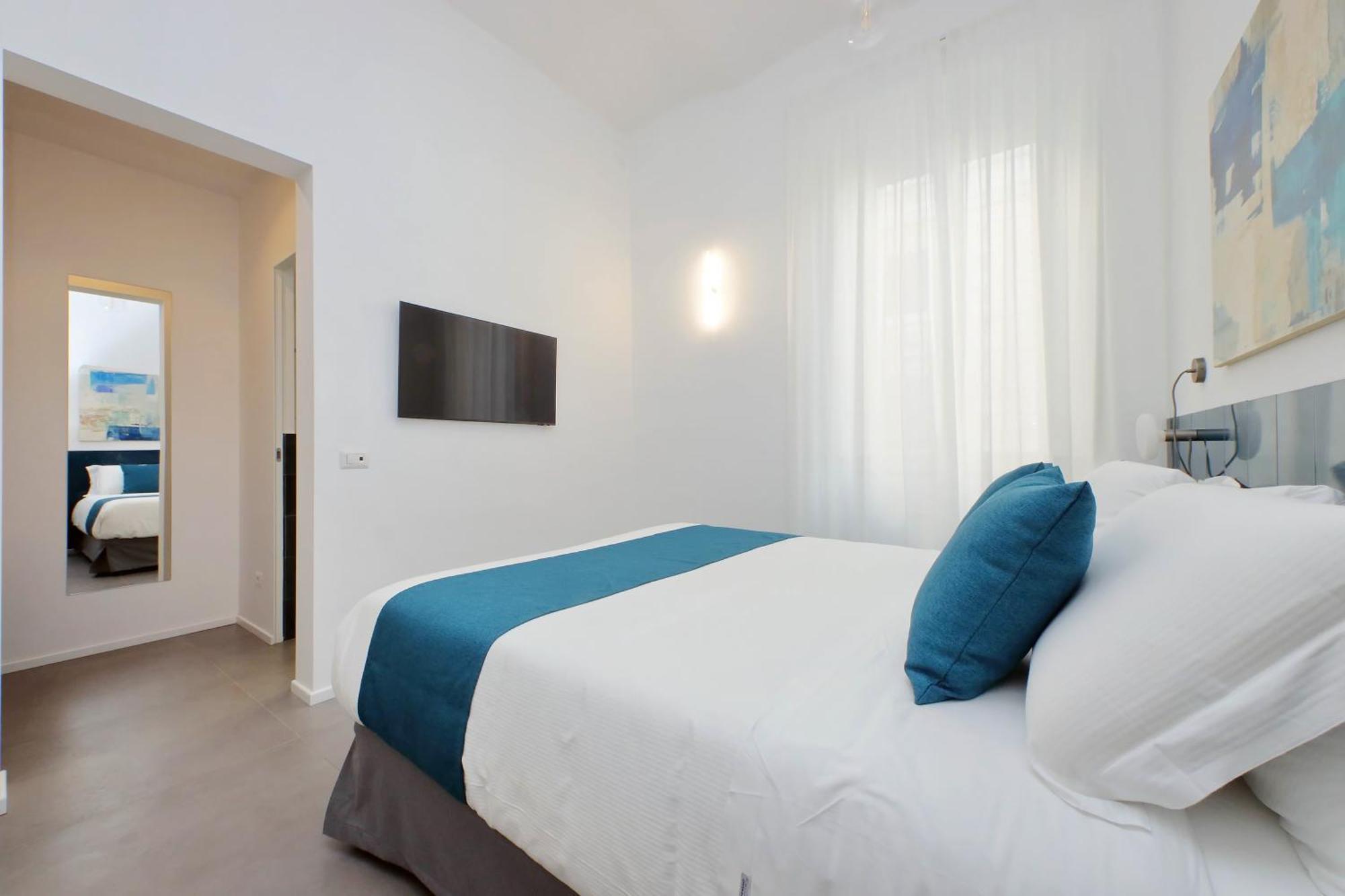 Ych-Montebello - Rooms Rome Exterior photo
